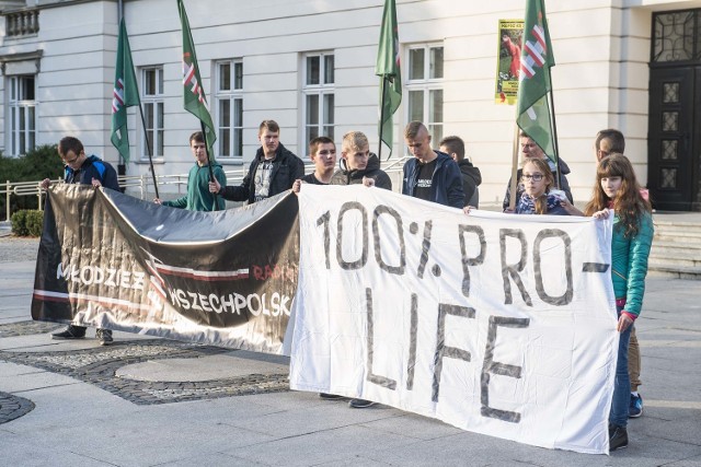 Akcja młodych ludzi nie spotkała się z dużym zainteresowaniem radomian.