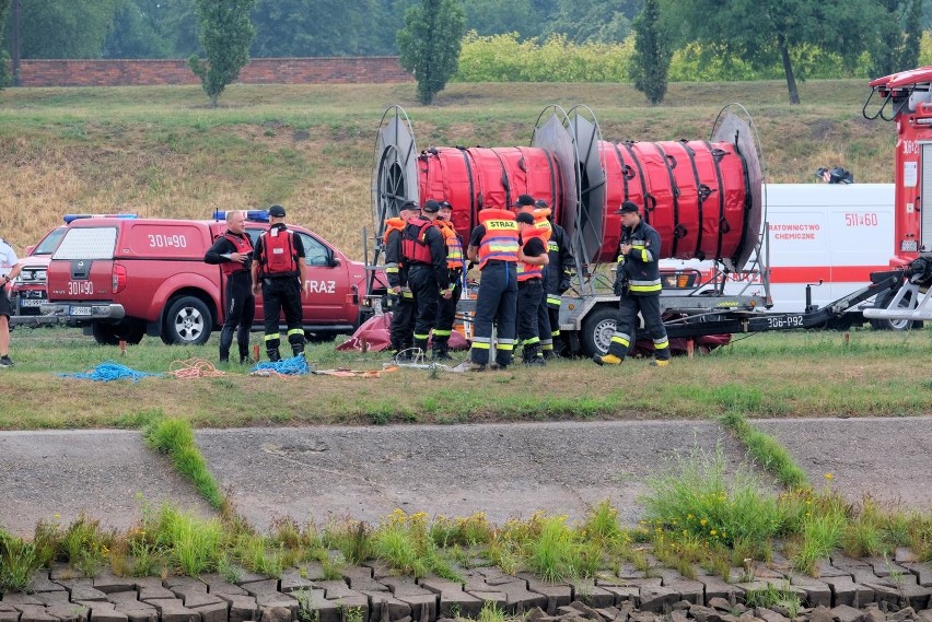 Straż pożarna nie tylko kontroluje zakłady dużego ryzyka,...