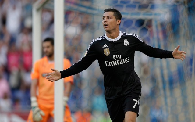 Cristiano Ronaldo w PSG? Szejkowie chcą zapłacić 125 mln euro [WIDEO]