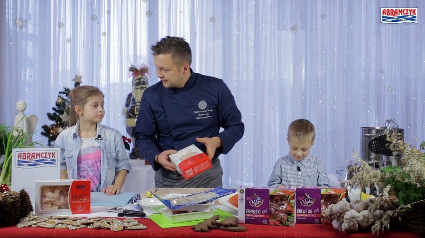 Świąteczna zupa rybna z krewetkami i nutą szafranu