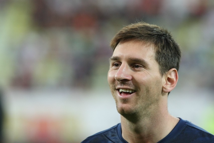 Argentyński piłkarz Lionel Messi zażądał w swoim pokoju...