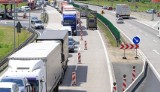 Naprawa barier energochłonnych na autostradzie A4. Drogowcy zajęli prawy pas jezdni w kierunku Wrocławia