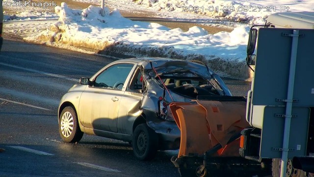 Wypadek na na skrzyżowaniu Armii Krajowej z Krzyżanowskiego w Rzeszowie.