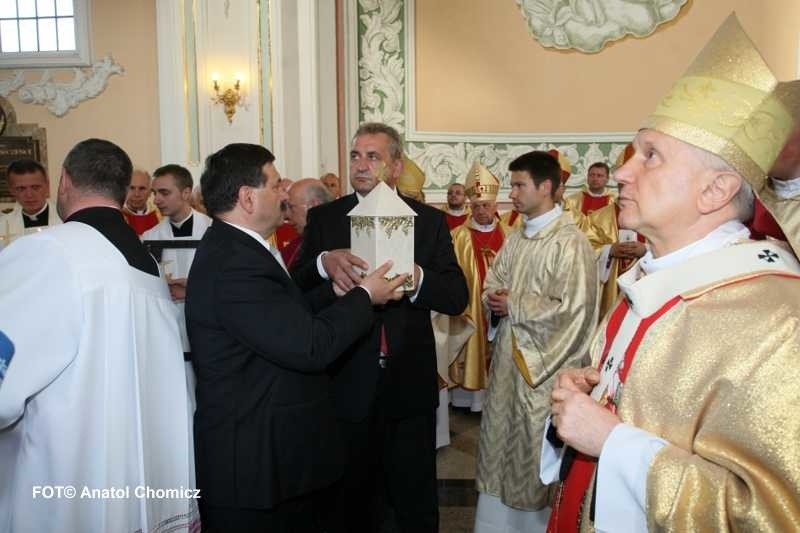 Wierni dziękują za beatyfikację księdza Jerzego Popiełuszki