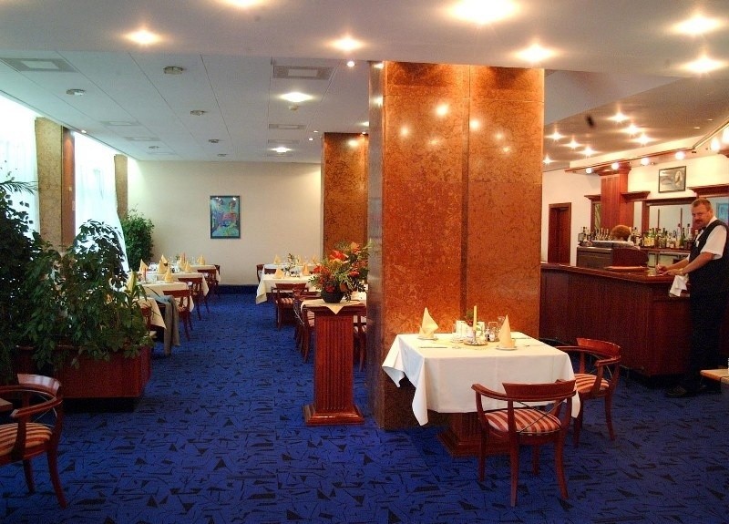 Restauracja hotelu Polonez.