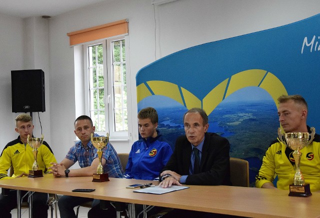 Jan Ponulak, prezes piłkarskiego klubu Start Miastko podsumował na konferencji prasowej miniony sezon. – To był najlepszy dla nas sportowy sezon.