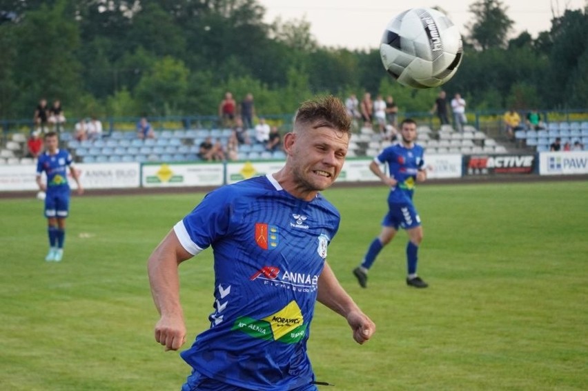 Hummel 4 liga. Kulisy meczu Moravii Anna-Bud Morawica z GKS Rudki w obiektywie. W końcówce to było "szalone" spotkanie