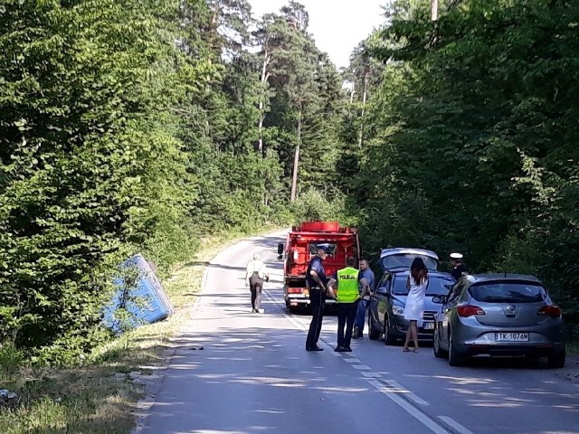 Na miejscu niedzielnego śmiertelnego wypadku w powiecie starachowickim