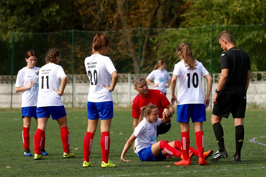 Drużyna dziewczyn Pogoni Oleśnica gra aktualnie w III lidze