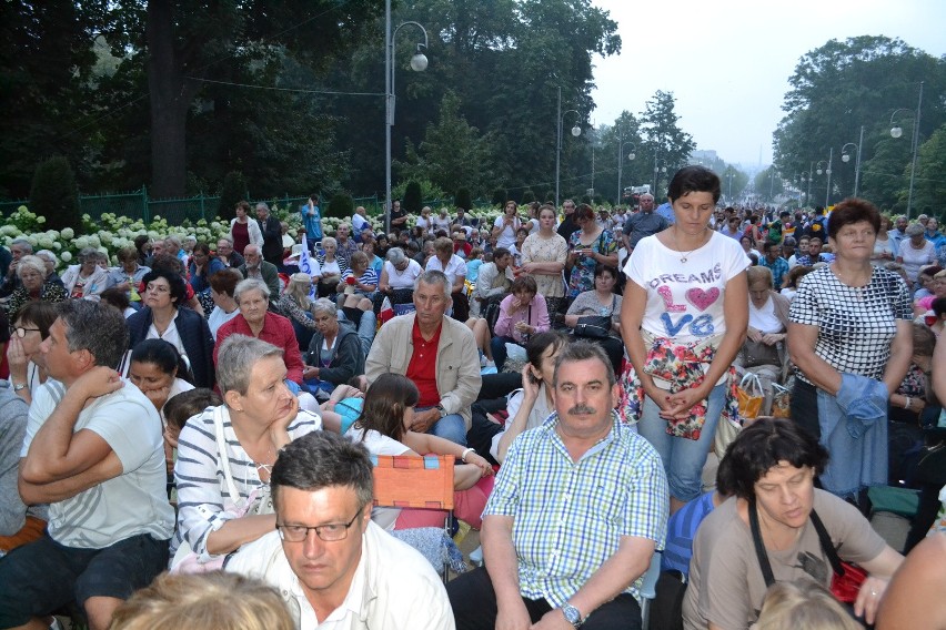 Papież Franciszek w Częstochowie 28 lipca. Pielgrzymi docierają na Jasną Górę [ZDJĘCIA]