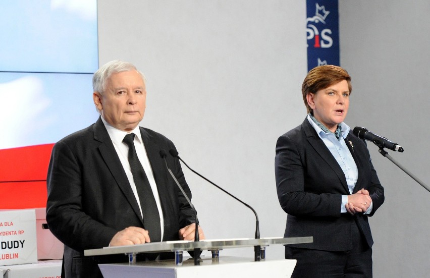 Beata Szydło i Jarosław Kaczyński przedstawili dziś skład...