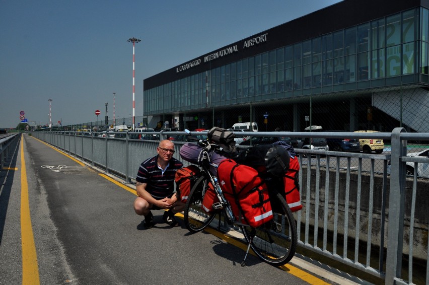 Słupszczanin na rowerze zdobywał alpejskie przełęcze.