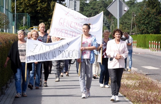 Mieszkańcy zawady protestują ws. ul. Szkolnej