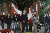 Legnica: Młodzież Wszechpolska i kibice Zagłębia protestowali przeciwko biesiadzie Polaków i Rosjan
