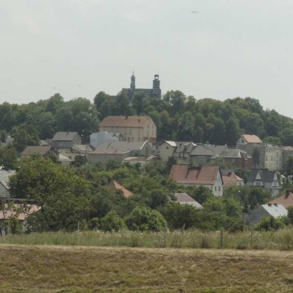 Góra Świętej Anny  - polska nazwa tłumaczona dosłownie na język niemiecki to Sankt Annaberg.