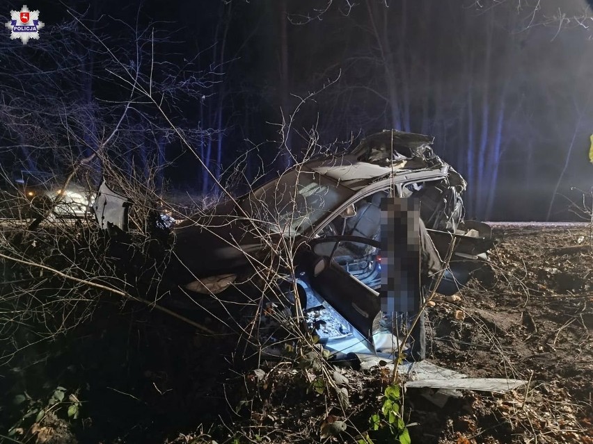 [AKTUALIZACJA] Zmarł jeden z pasażerów wypadku na ul. Osmolickiej w Lublinie