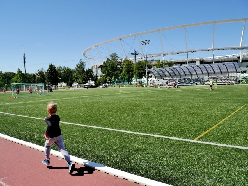 Lato otwartych boisk na Stadionie Śląskim [ZDJĘCIA] Ponad 1700 dzieci odwiedziło w wakacje chorzowskiego giganta