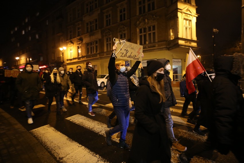 Protest przeciwko zaostrzeniu prawa aborcyjnego w...