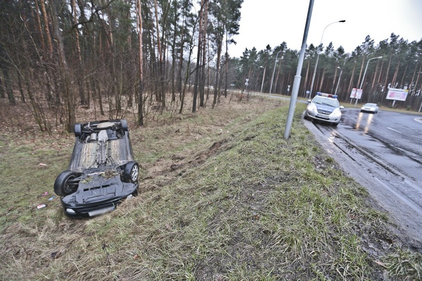 Do wypadku doszło w niedzielę 20 marca na rondzie Piastów...