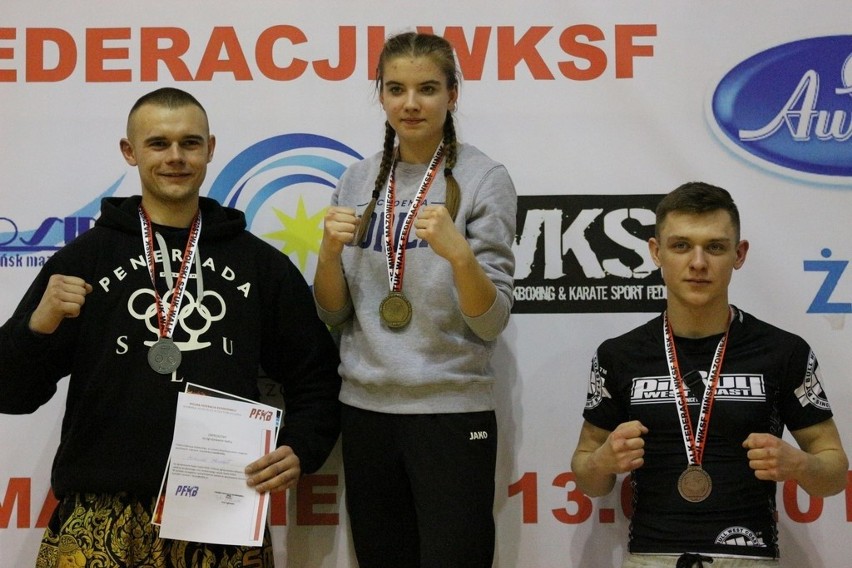 Medale zawodników Academia Gorila z Ostrowi Mazowieckiej w Mistrzostwach Polski WKSF