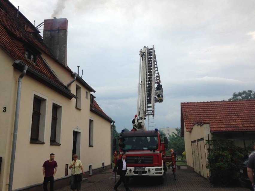 Pożar na plebanii przy kościele p.w. św. Józefa w Obornikach