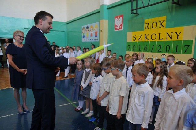 Inauguracja roku szkolnego w Zespole Szkolno - Przedszkolnym nr 1 na Naramowicach