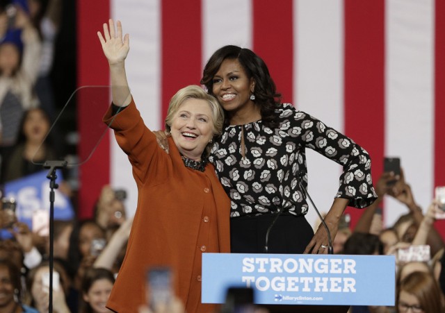 Michelle Obama po raz pierwszy wystąpiła razem z Hillary Clinton na jej wiecu wyborczym.