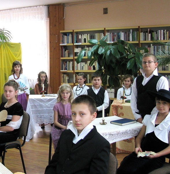 Uczniowie radziejowskiej szkoły