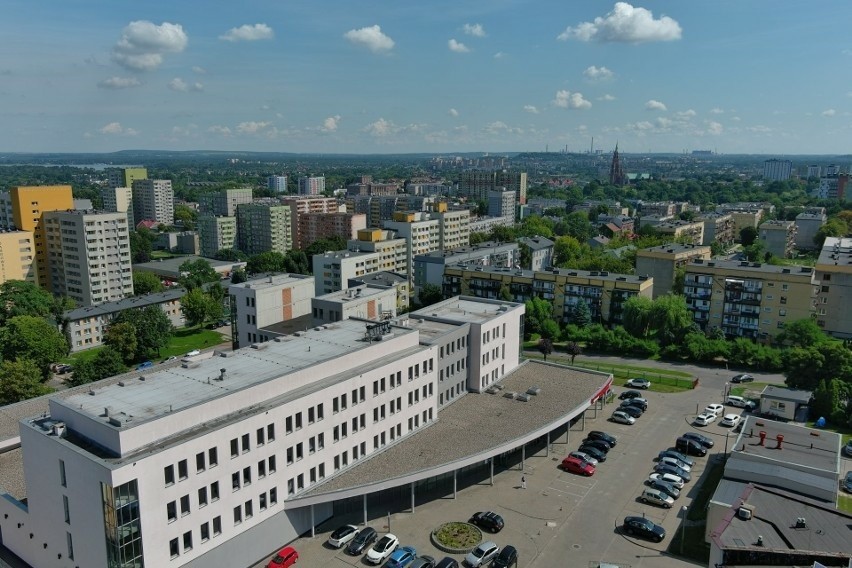 Rocznie w Zagłębiowskim Centrum Onkologii w Dąbrowie...