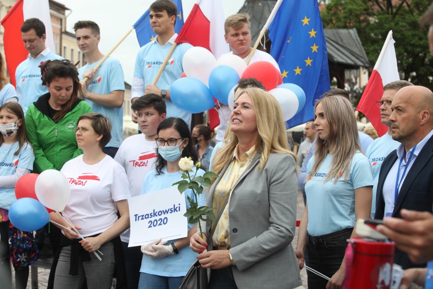 Wybory prezydenckie 2020. Rafał Trzaskowski na rzeszowskim Rynku [ZDJĘCIA]