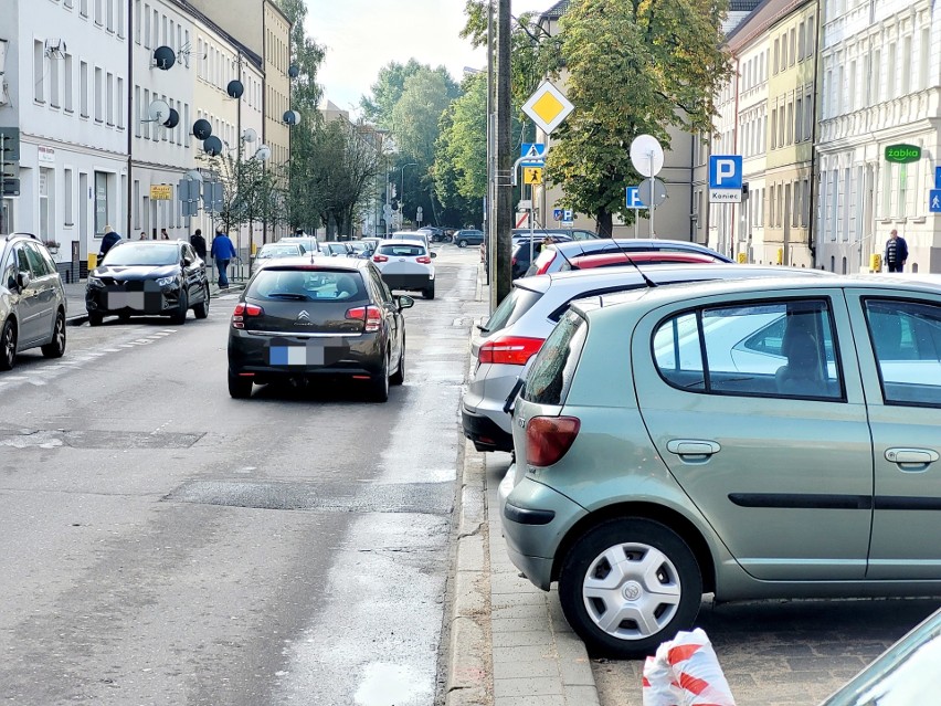 Nowo oddany parking przy ulicy Mickiewicza nie dla...