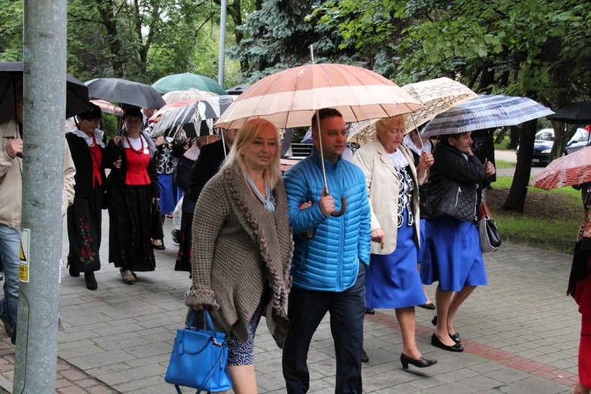 Miejskie dożynki odbywają się w niedzielę w Dąbrowie...