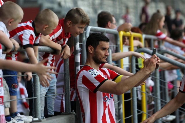 Miroslav Covilo wielokrotnie deklarował swoje przywiązanie do barw Cracovii i był ulubieńcem kibiców z Kałuży