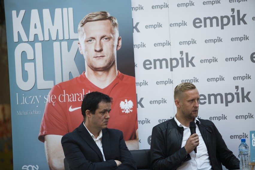 Promocja ksiażki "Kamil Glik Liczy sie charakter"