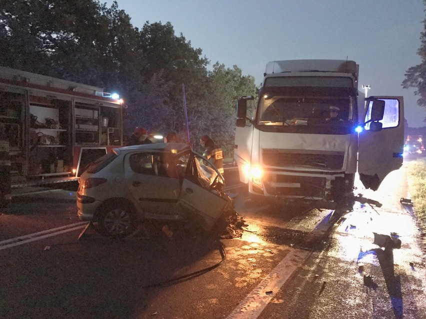 Na drodze nr 80 w Górsku 37-latka kierująca peugeotem z...