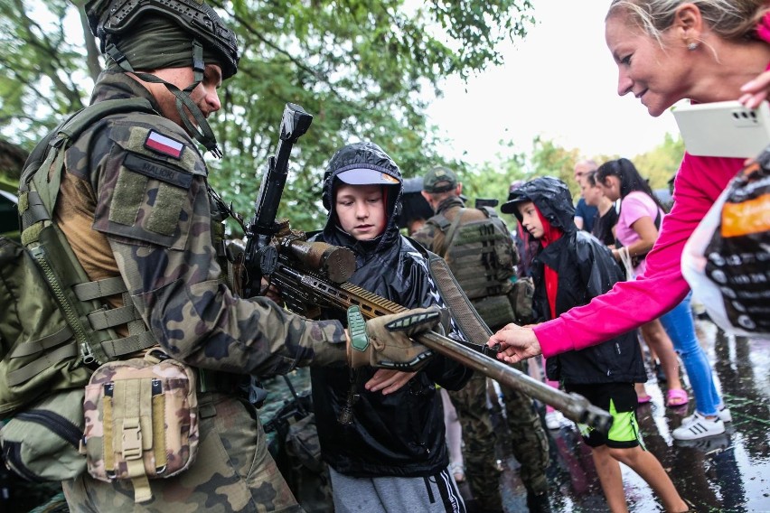 Weekend z wojskiem 2022. Pikniki militarne na Śląsku już niebawem. Sprawdź gdzie się odbędą