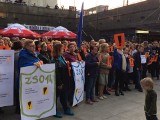 Strajk nauczycieli w Sosnowcu. Wiec poparcia dla strajkujących ZDJĘCIA 