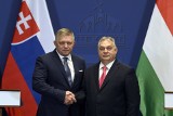Premier Słowacji Robert Fico broni Viktora Orbana. "Nie pozwolimy, aby Węgry były karane przez Brukselę za ochronę suwerenności"