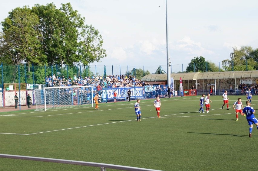 Stadion przy ulicy Loretańskiej 20 w Częstochowie (woj....