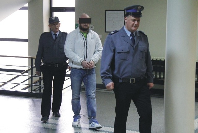 Piotr P. z Rzeszowa został uznany winnym zorganizowania i kierowania grupą przestępczą i skazany na 7 lat więzienia.