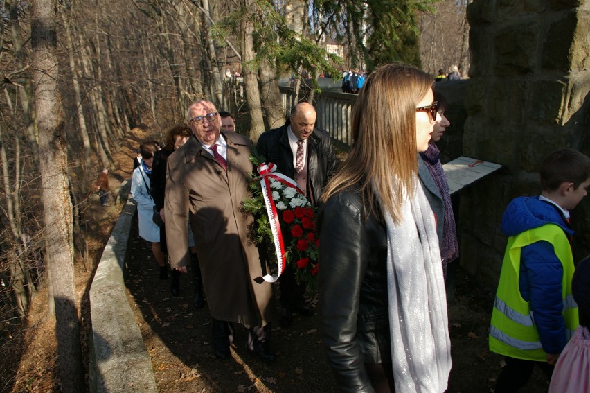 Święto Niepodległości w Gminie Gorlice z mszą świętą na zagórzańskim cmentarzu