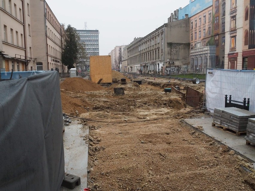 Co odkryto w pasażu Schillera w Łodzi? Trwa gruntowna przebudowa! ZDJĘCIA