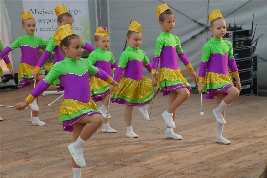 TSKN zaprasza na warsztaty  „Śląskie i niemieckie dziecięce tańce ludowe”. Ostatni dzień zgłoszeń