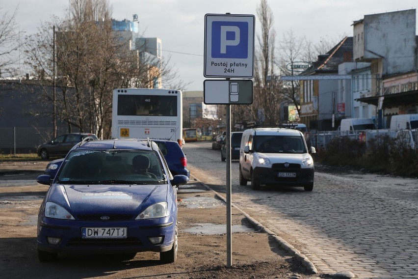 Parking płatny za Domarem