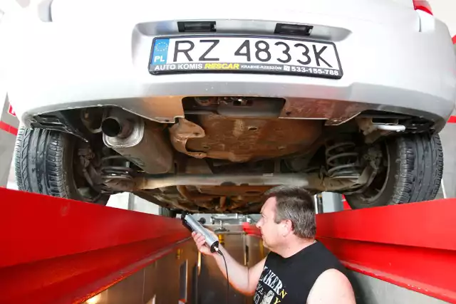 Okresowe badanie techniczne pojazdu jest w Polsce obowiązkowe.