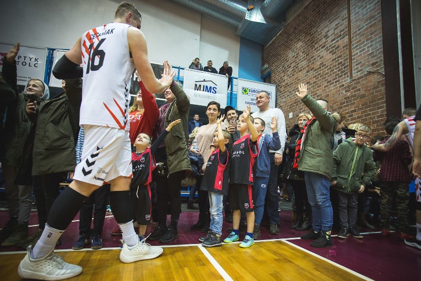 Seria Czarnych trwa. Kolejne zwycięstwo Cesnauskisa