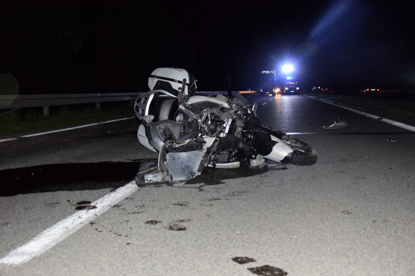 Wypadek motocyklisty na Wisłostradzie w Tarnobrzegu. Ranna jedna osoba (ZDJĘCIA)