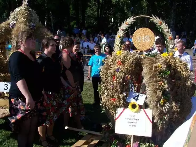 Dożynki wojewódzkie 2011 w Praszce. Uszyce ((gm. Gorzów Śląski).