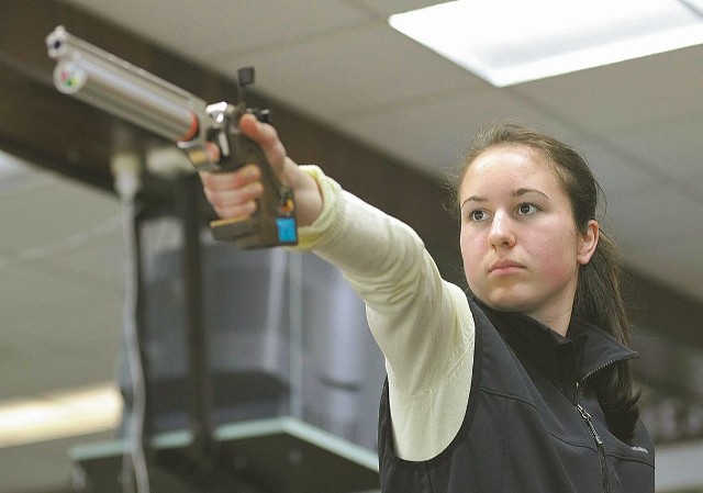 Katarzyna Dubicka, czyli celne oko. Zielonogórzanka triumfowała w pistolecie sportowym 30+30 strzałów.