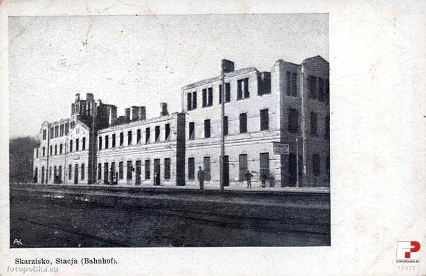 1916 , Dworzec w Skarżysku po spaleniu przez Rosjan